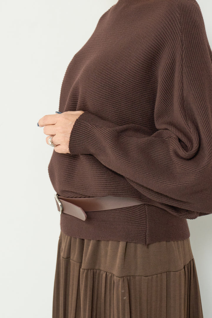 ドルマンニット＋プリーツティアードスカート