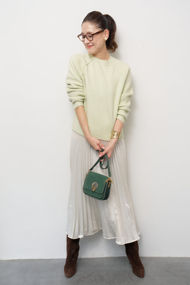 カシミヤ混ラグランスリーブニット