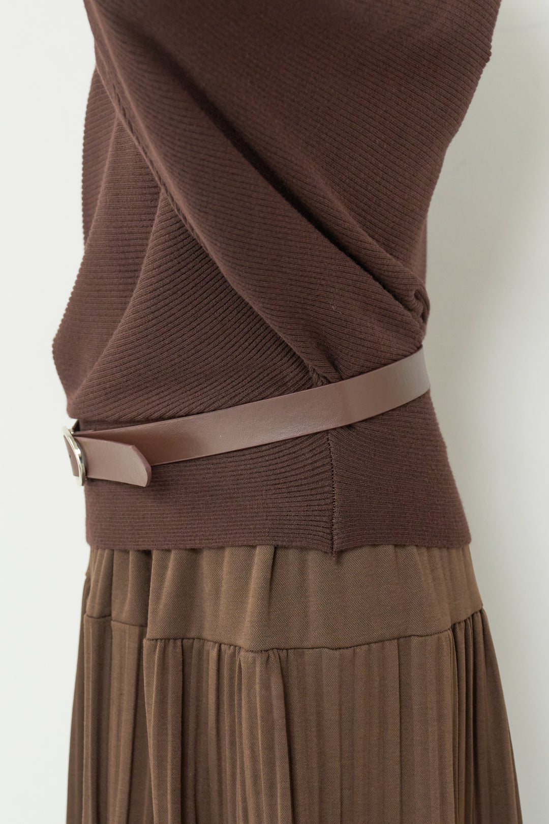ドルマンニット＋プリーツティアードスカート