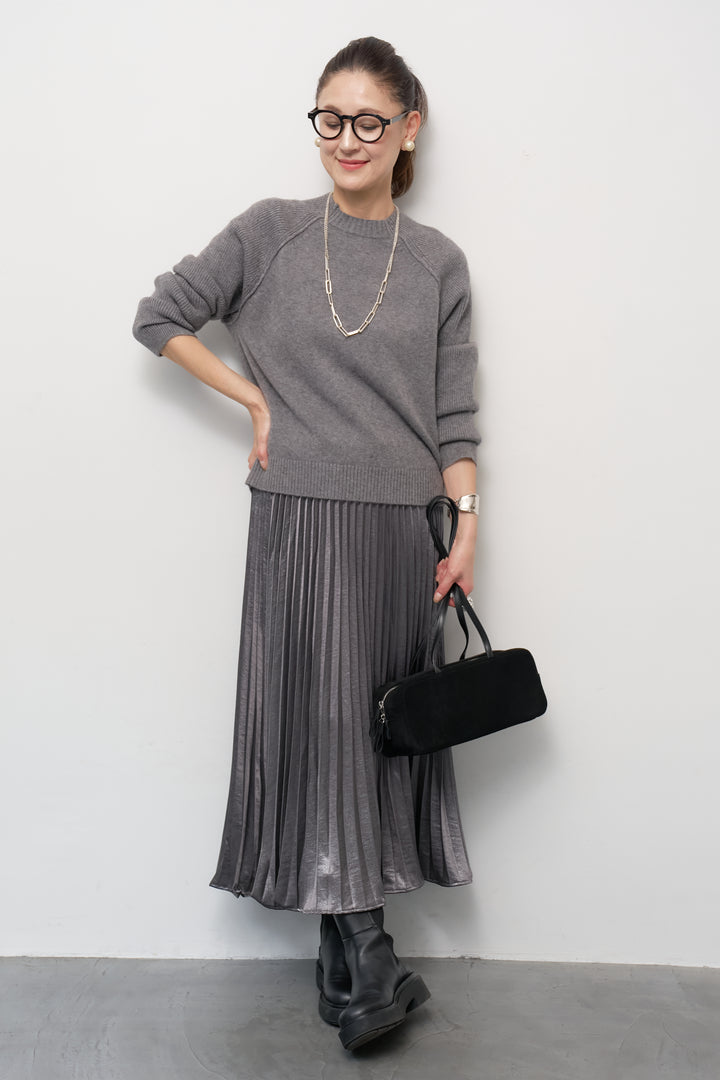 カシミヤ混ラグランスリーブニット