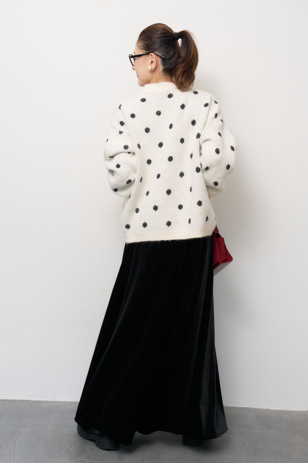 [SET]フラッフィードットニットプルオーバー+ベロアロングスカート(2set)