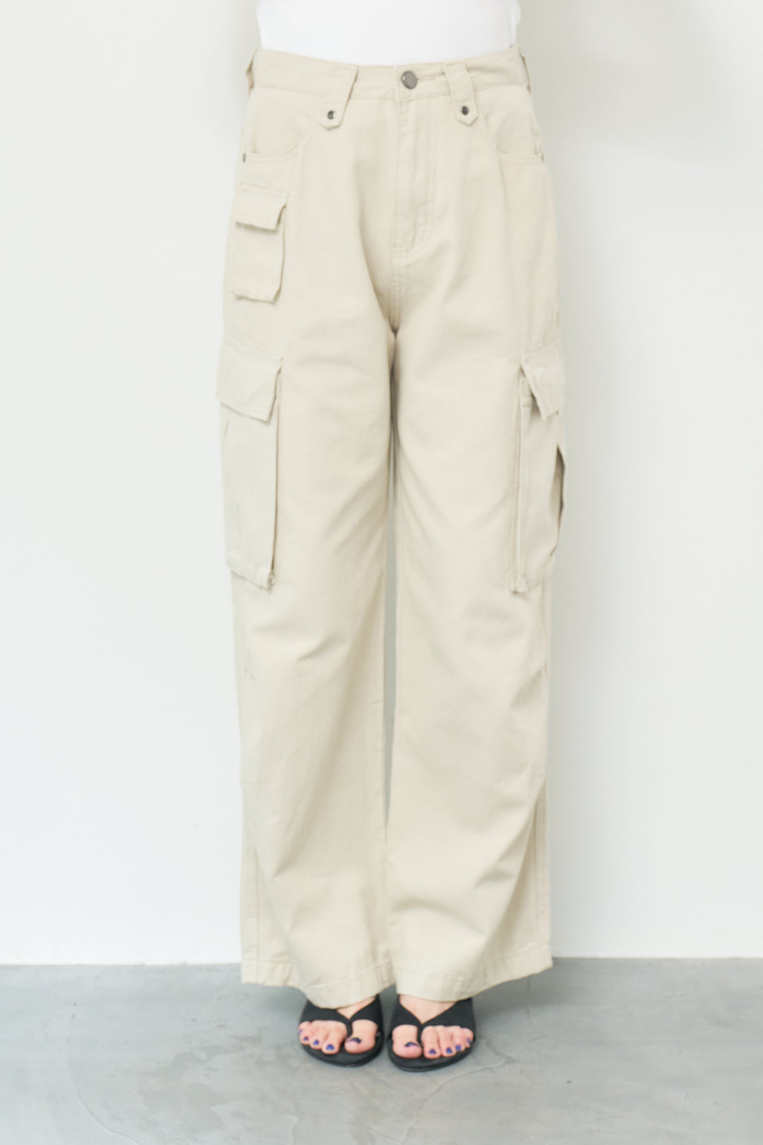 ストレートカーゴパンツ