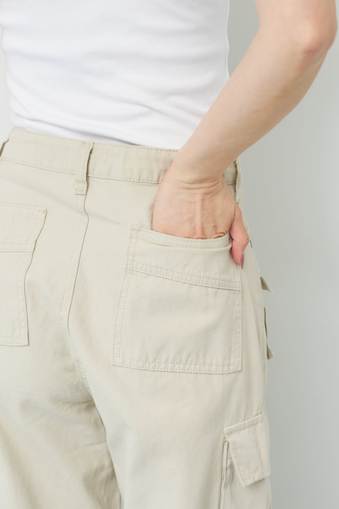 ストレートカーゴパンツ