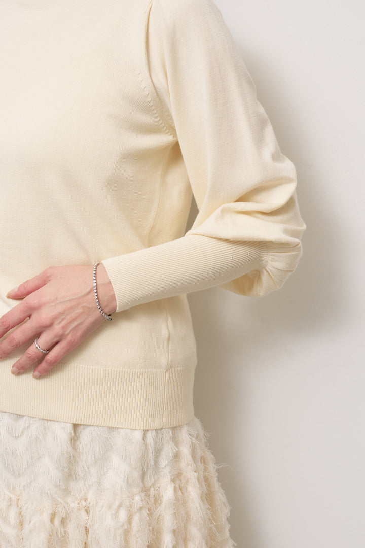 パフスリーブタートルネックニット