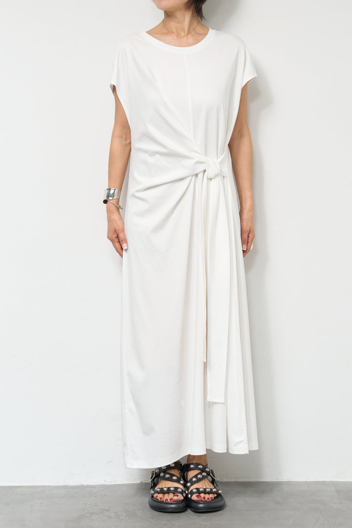 ツイストベルトワンピース