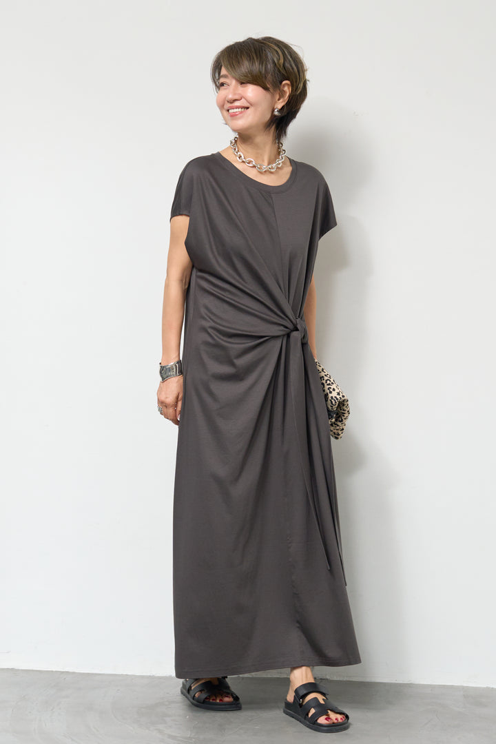 ツイストベルトワンピース