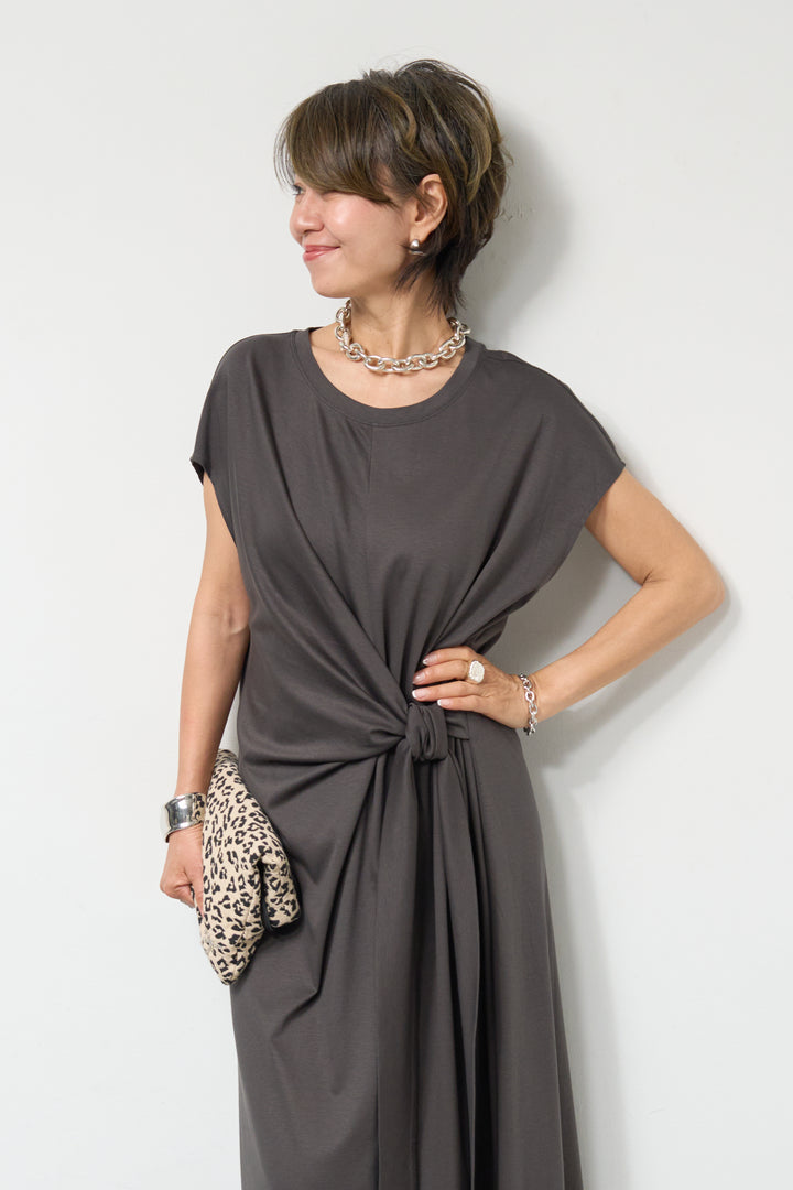 ツイストベルトワンピース