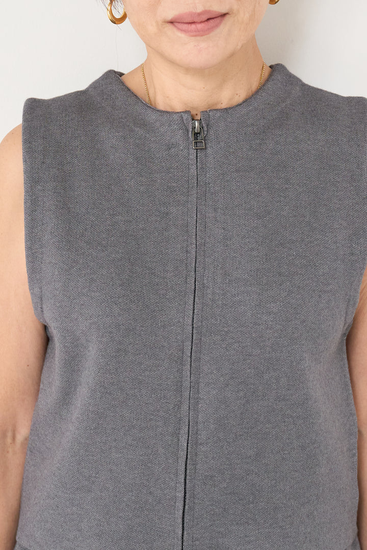 ジップベストニット＋ニットパンツ