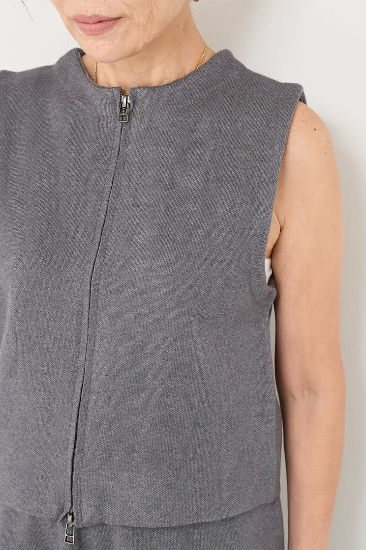 ジップベストニット＋ニットパンツ