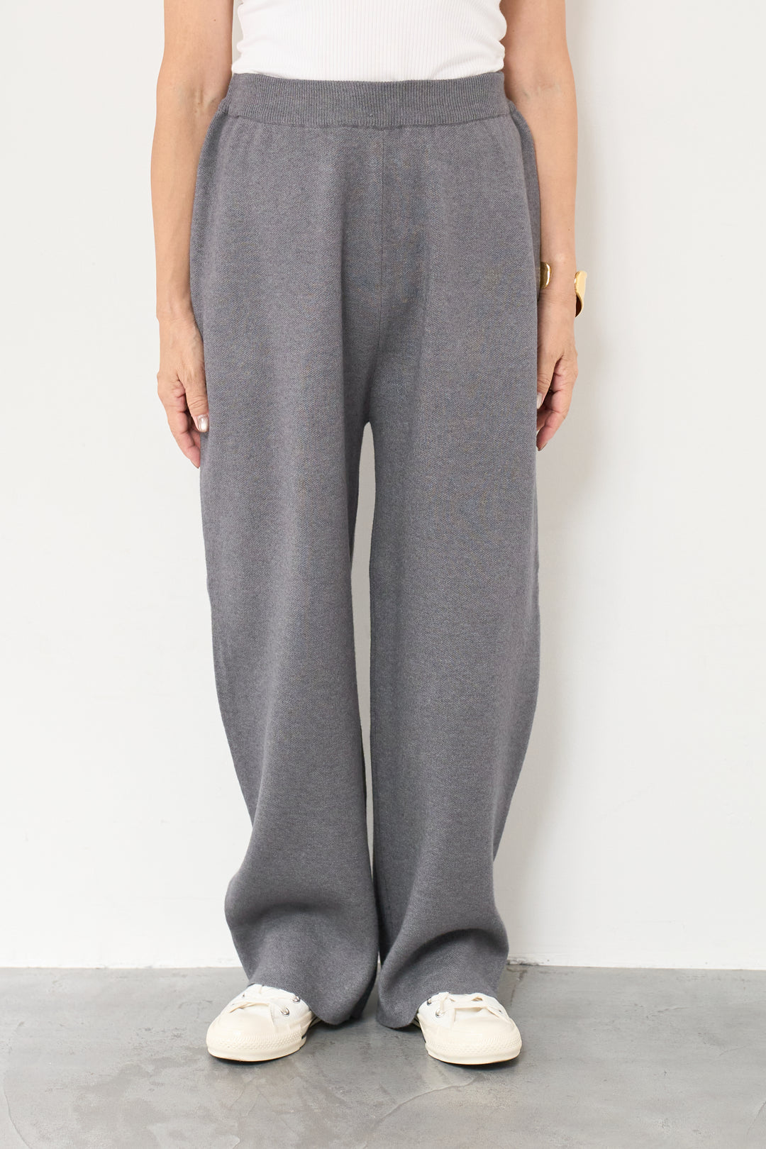 ジップベストニット＋ニットパンツ