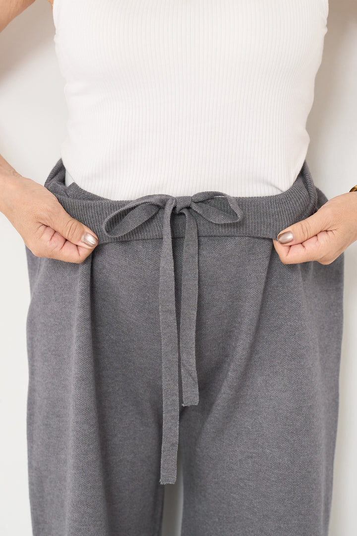 ジップベストニット＋ニットパンツ