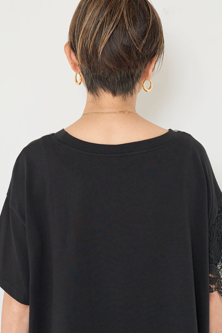 裾レースアシメカットソー