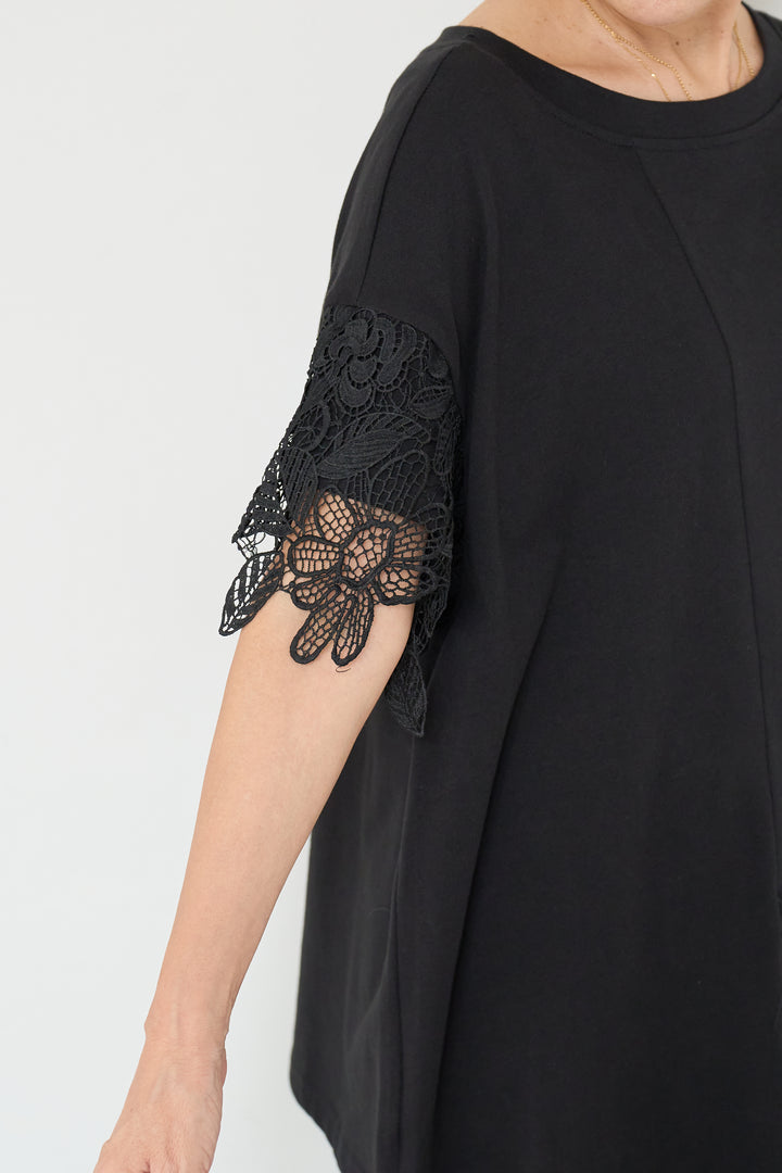 裾レースアシメカットソー