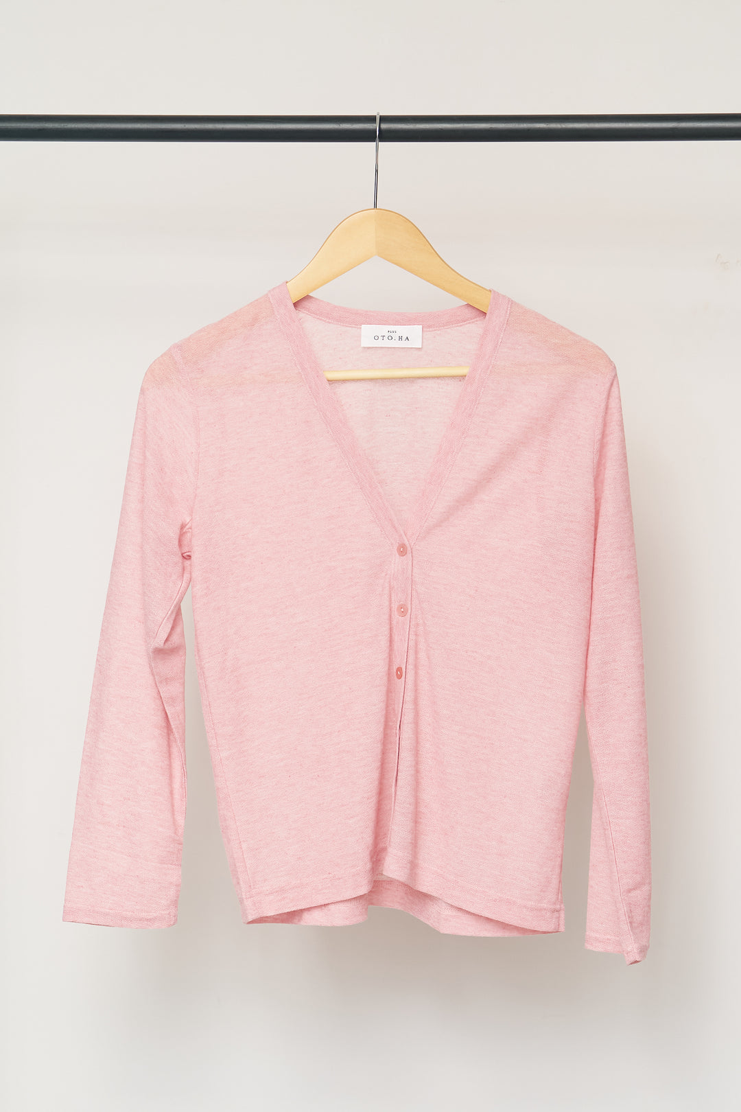 [Novelty item] UV-cut semi-sheer cardigan