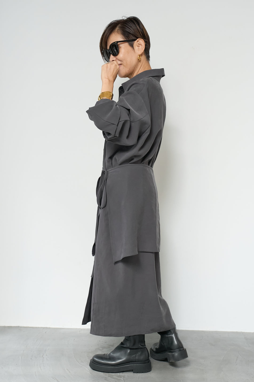 スカーフ巻きシャツワンピース