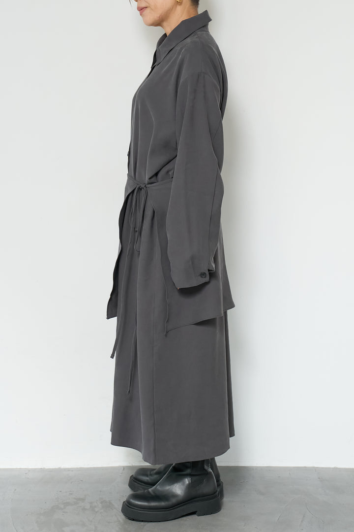 スカーフ巻きシャツワンピース