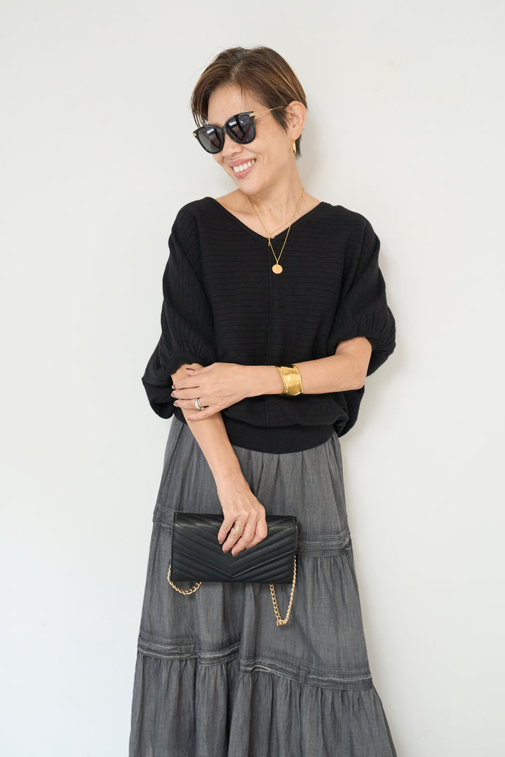 ドルマンVネックニット