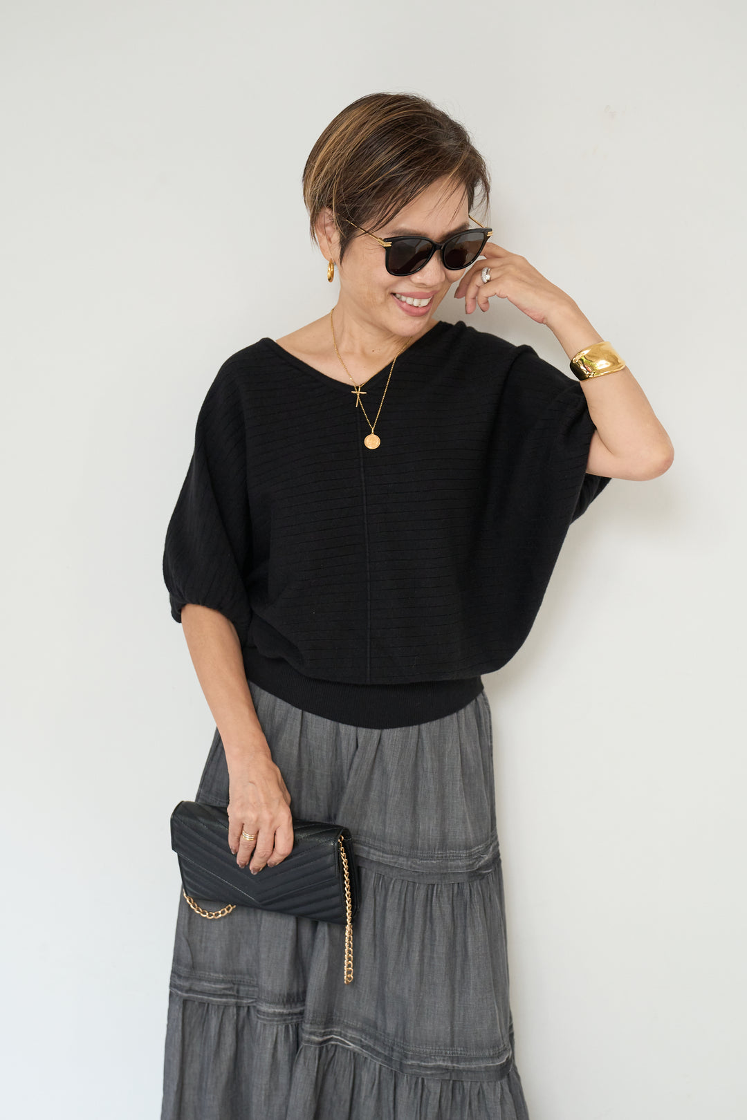 ドルマンVネックニット