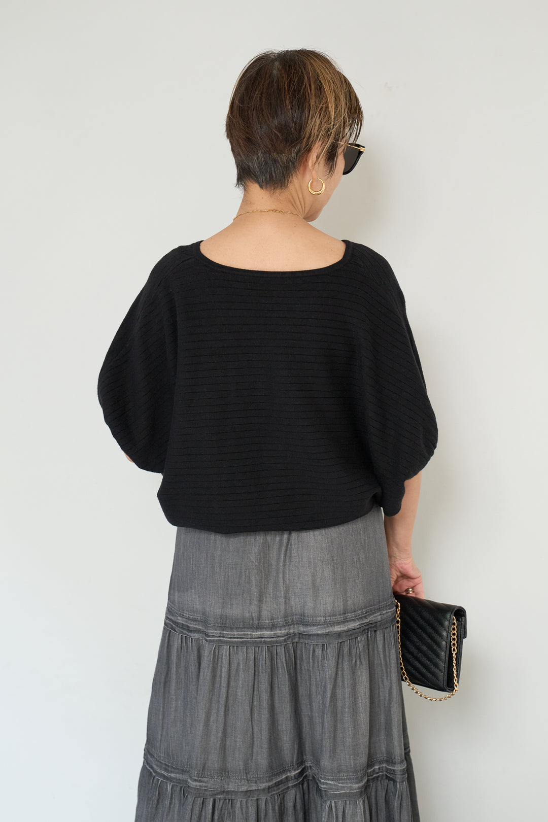 ドルマンVネックニット