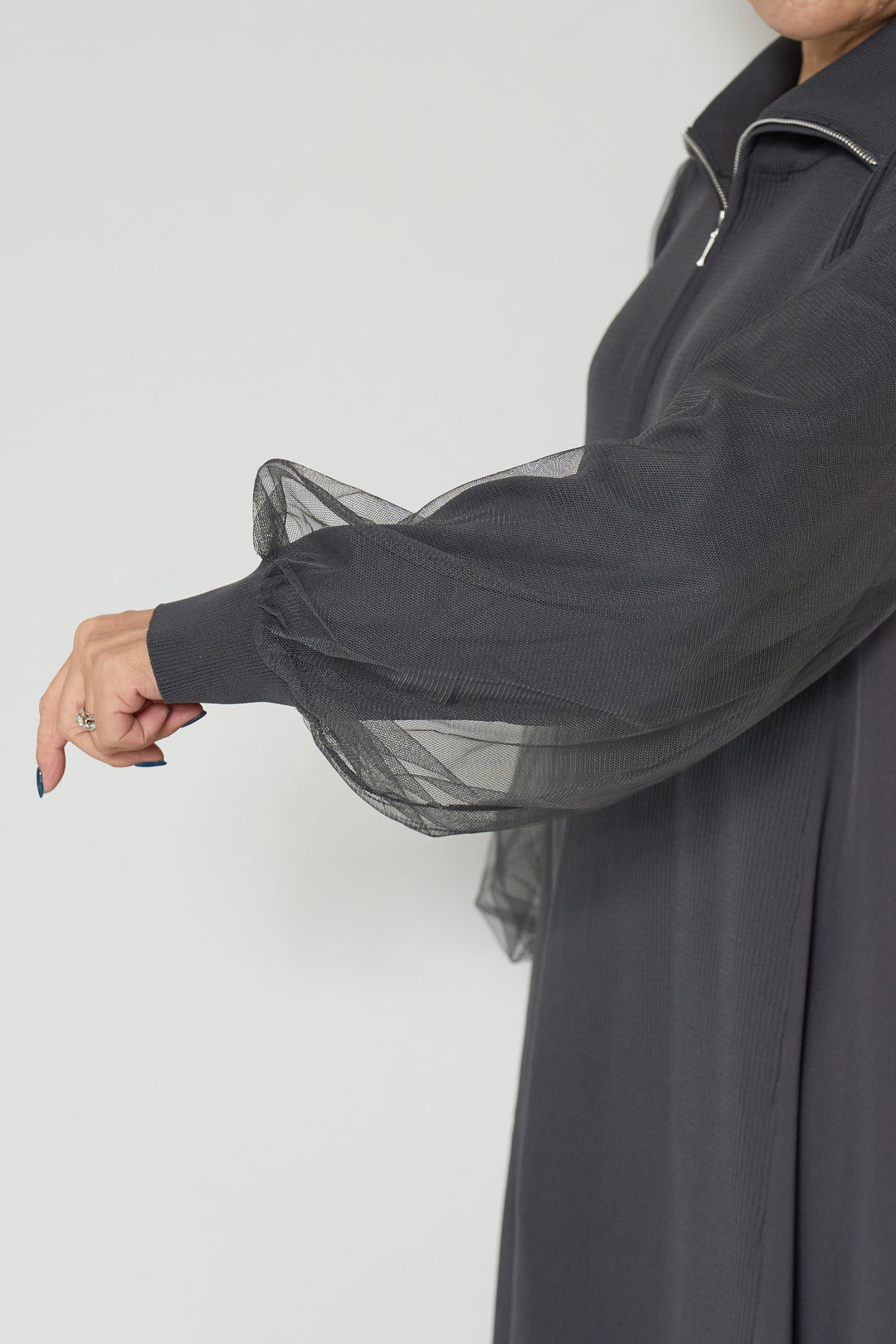 チュールスリーブニットワンピース