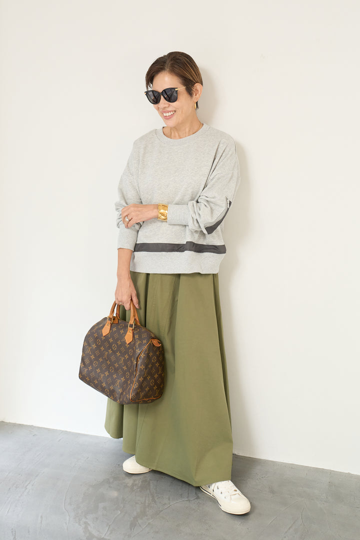 テープ配色デザイン裏毛プルオーバー