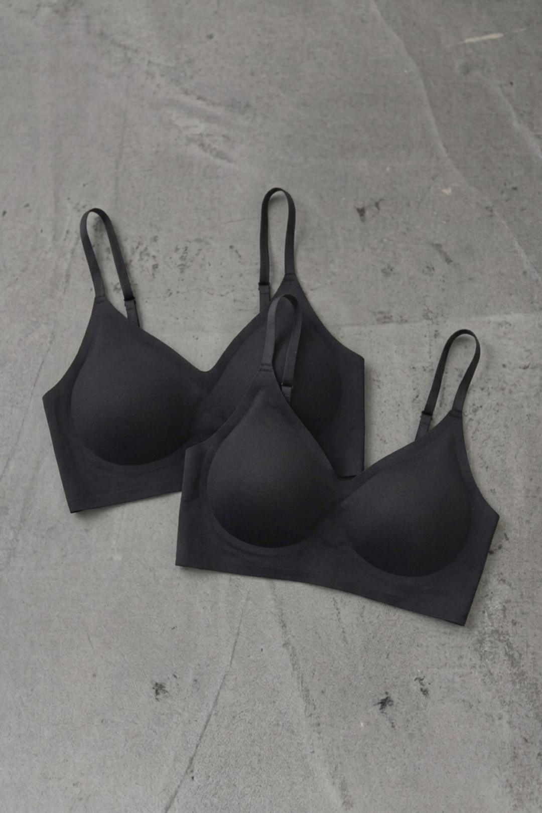 [2枚SET]背中見せシームレスブラトップ(2set)
