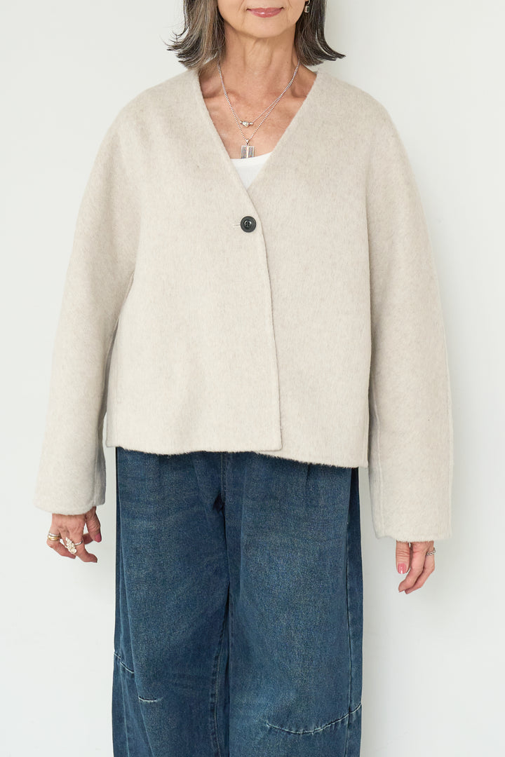 ウールショートコート