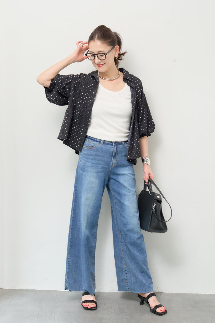 ドット柄シャーリングブラウス