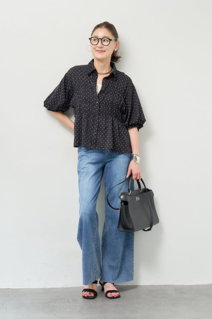 ドット柄シャーリングブラウス