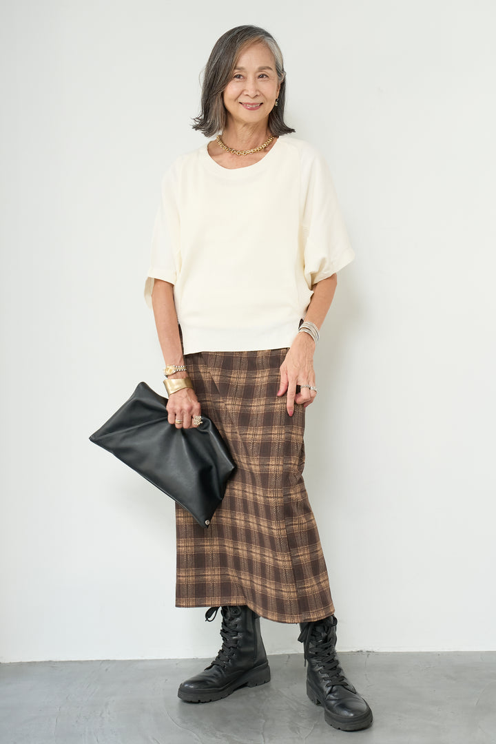 チェックナロースカート