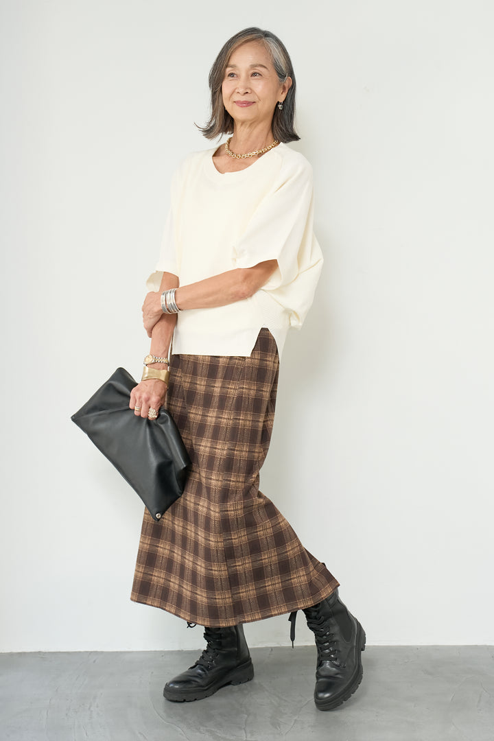 チェックナロースカート