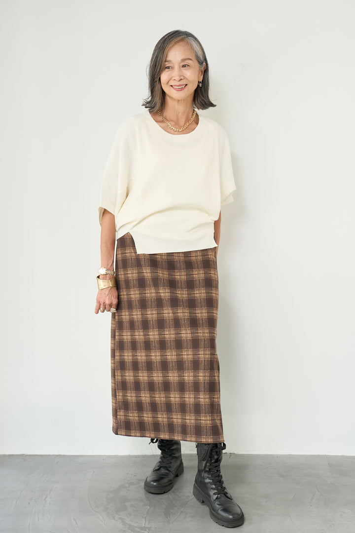 チェックナロースカート