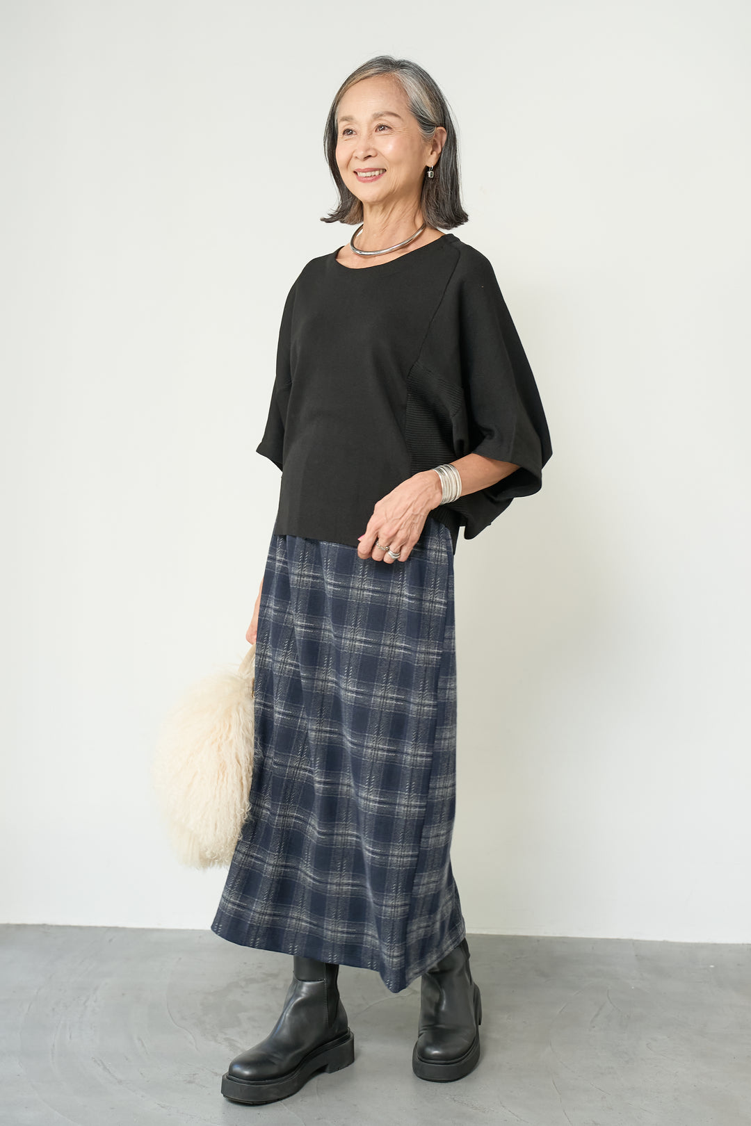 チェックナロースカート