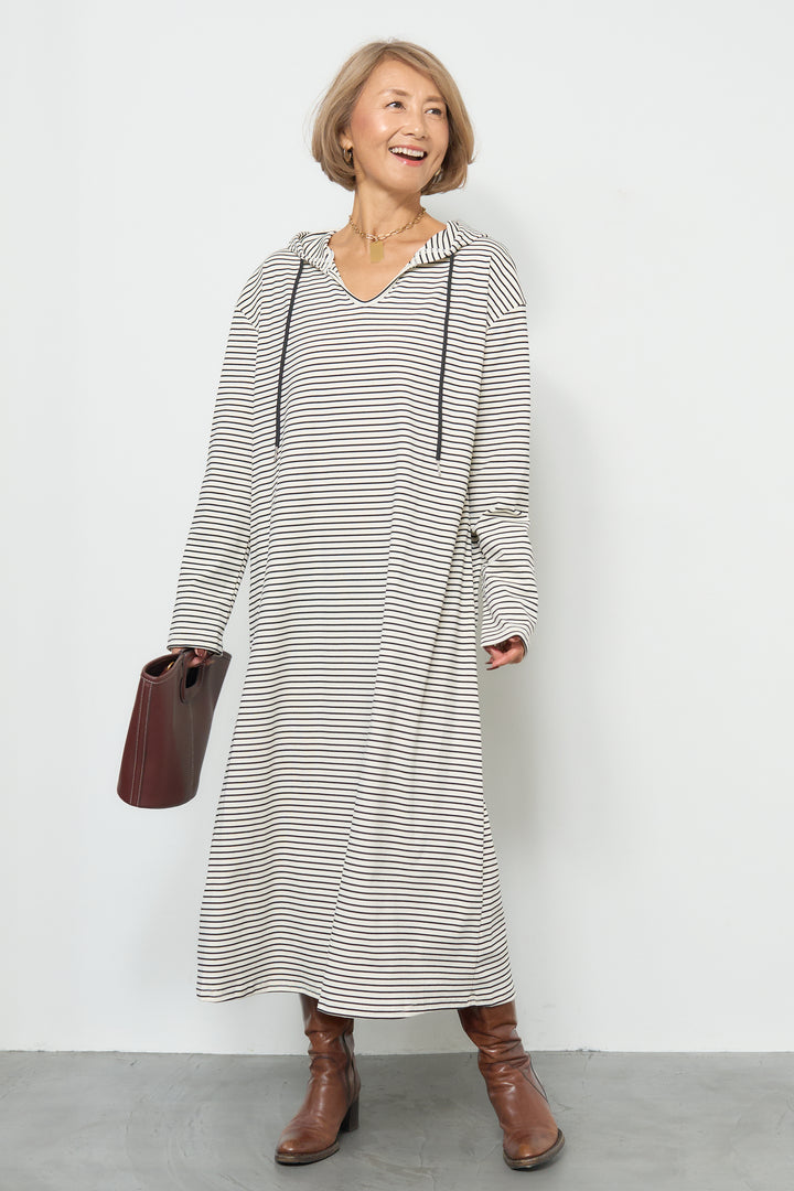 ボーダーフードカットワンピース