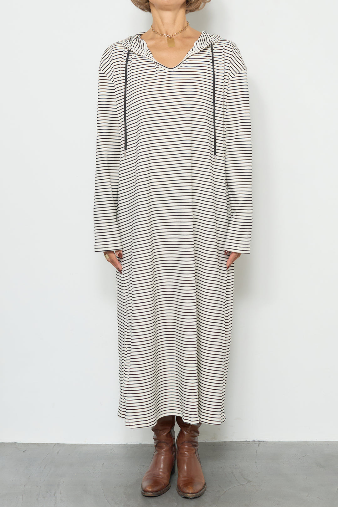 ボーダーフードカットワンピース
