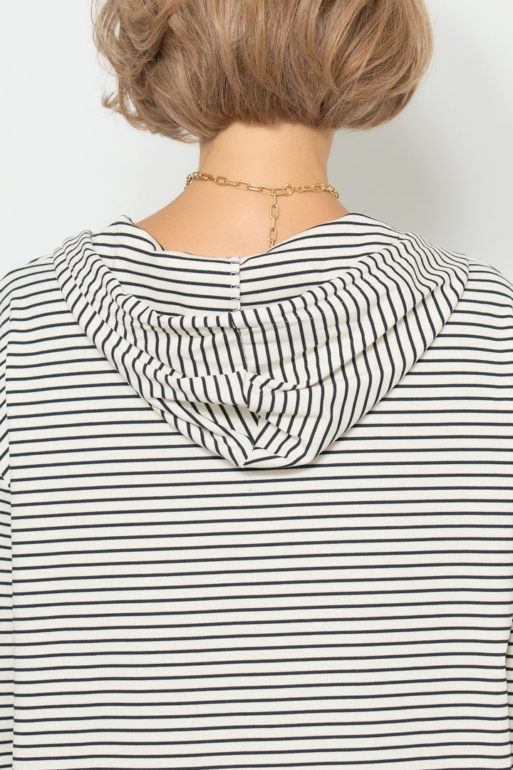 ボーダーフードカットワンピース