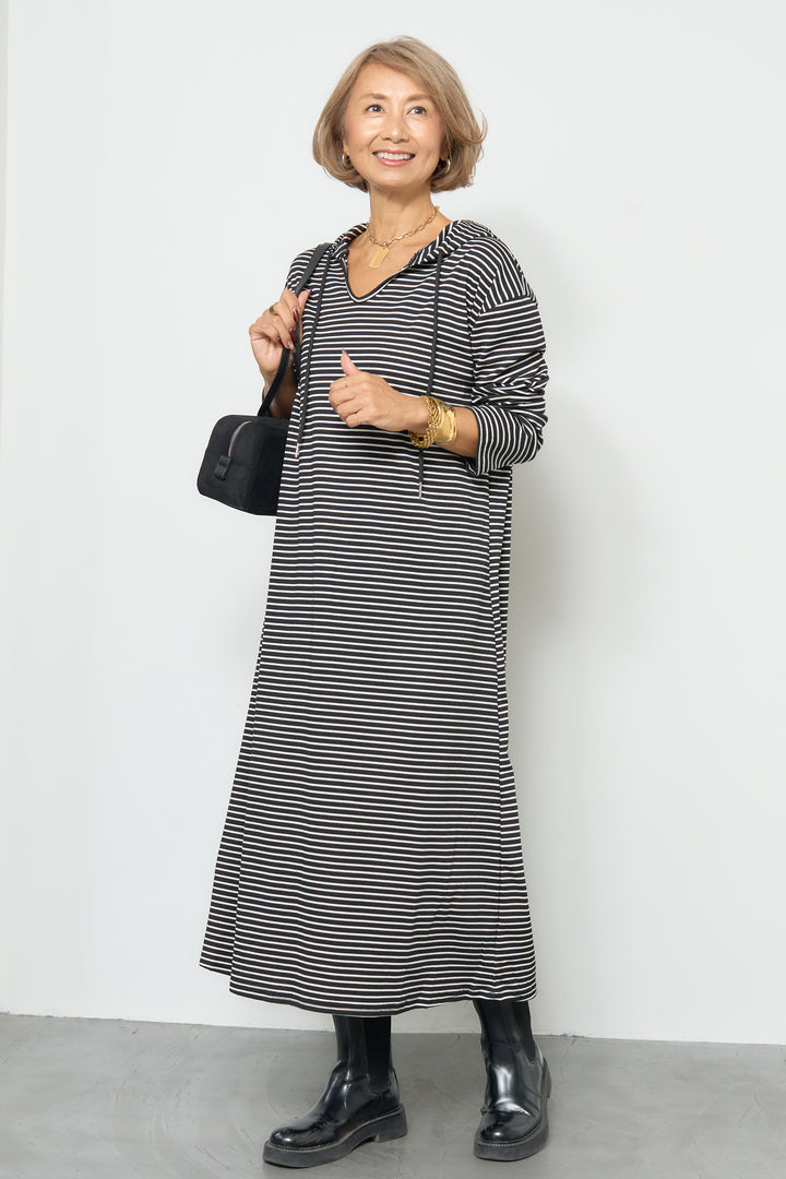 ボーダーフードカットワンピース