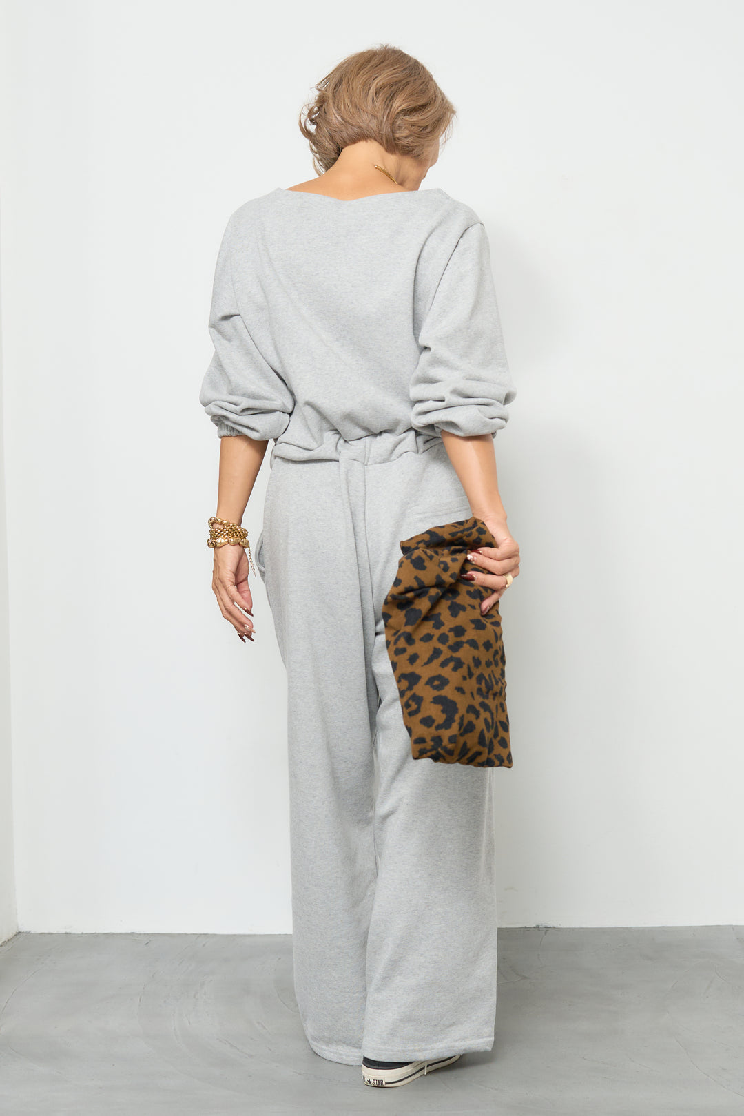 スウェット長袖Vネックオールインワン