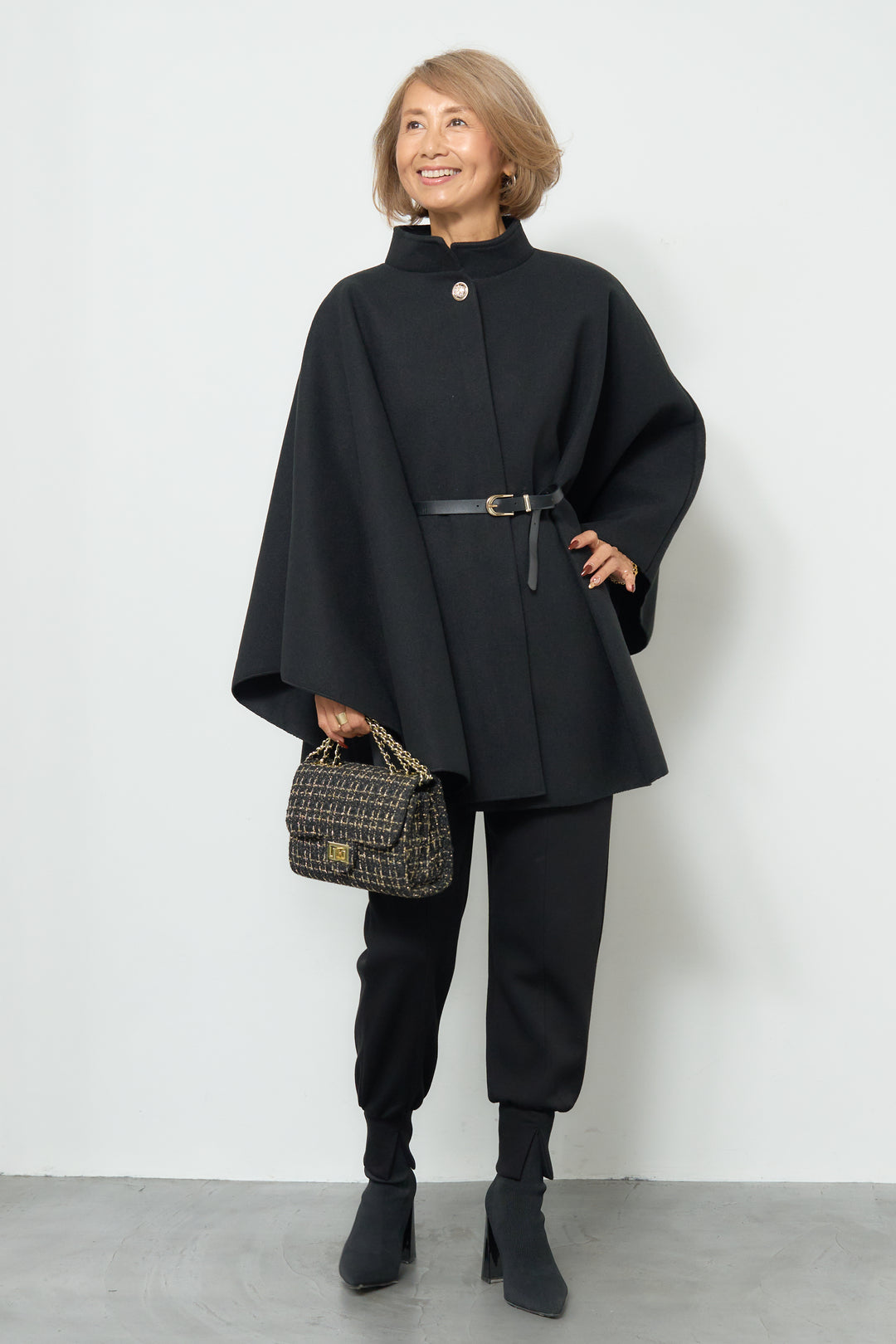 スタンドカラーケープコート