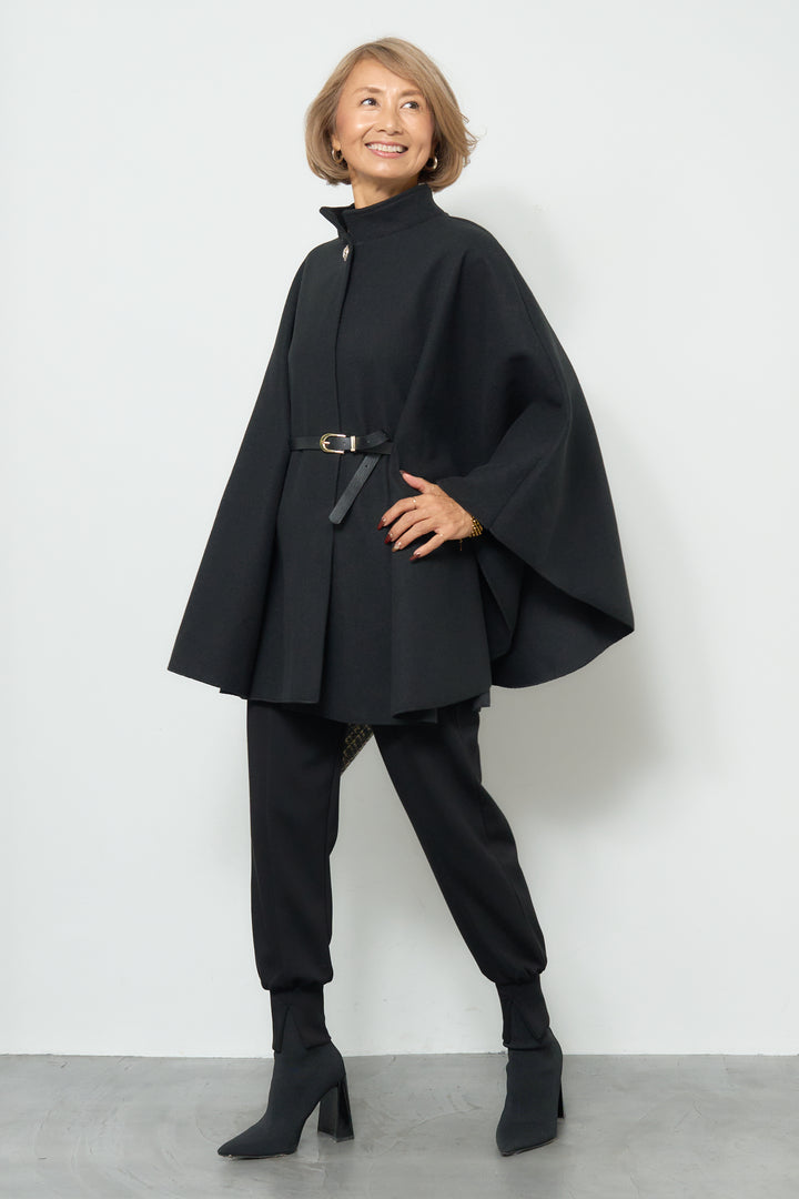 スタンドカラーケープコート