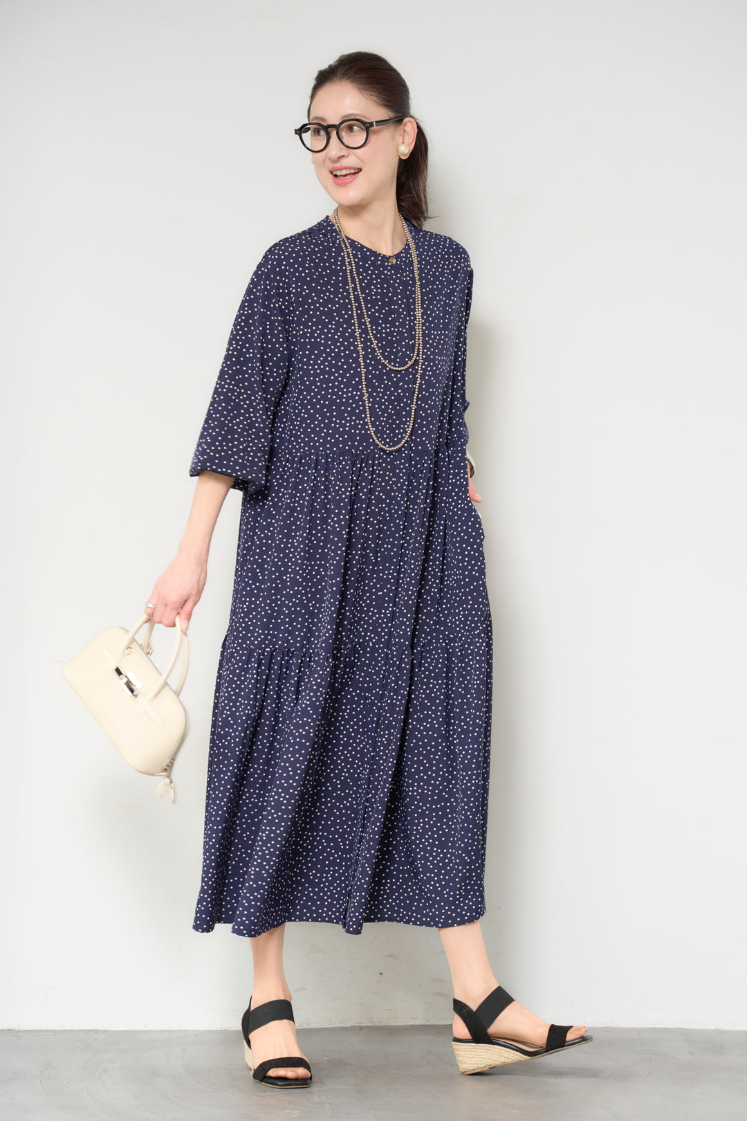ドット柄ティアードワンピース