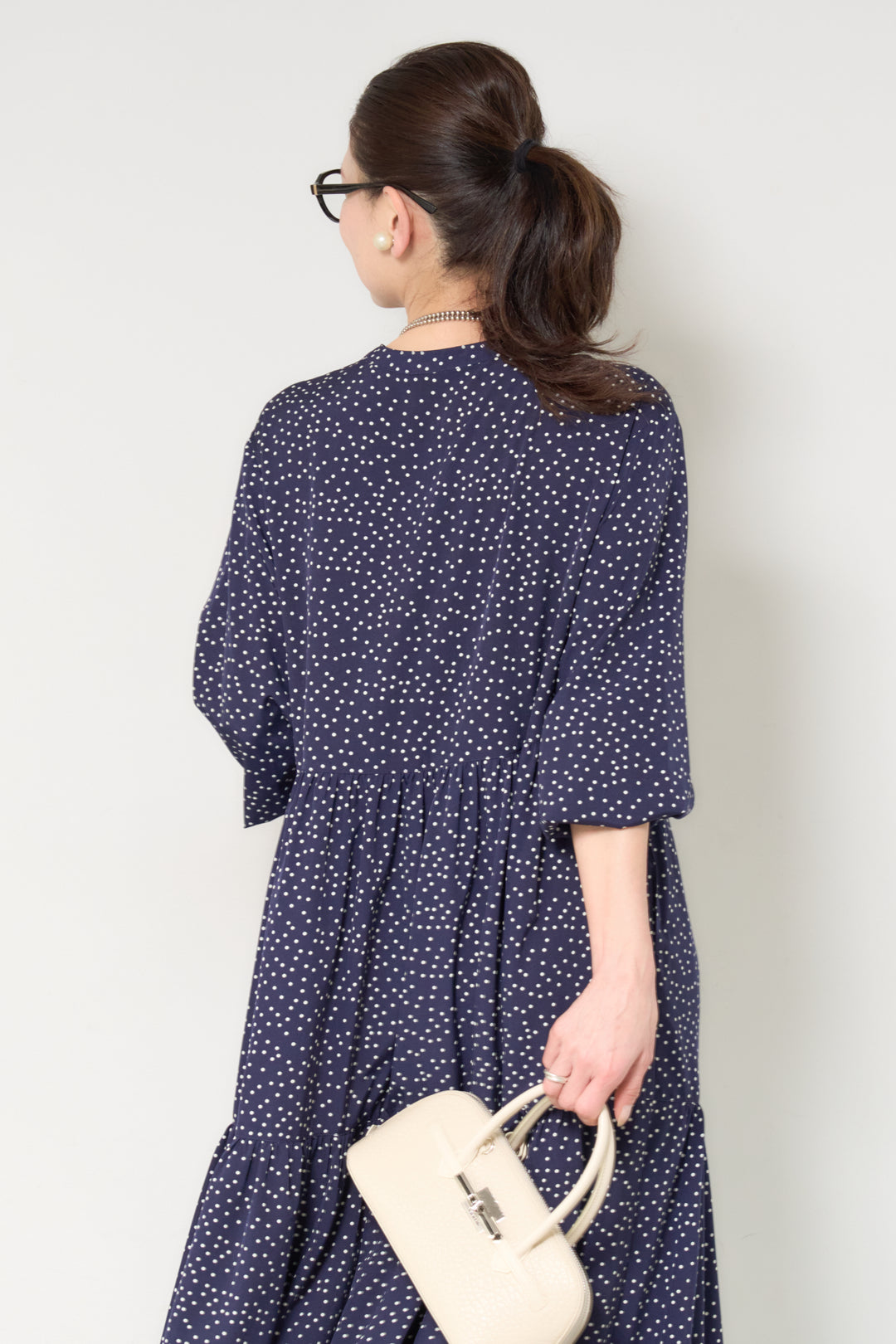 ドット柄ティアードワンピース