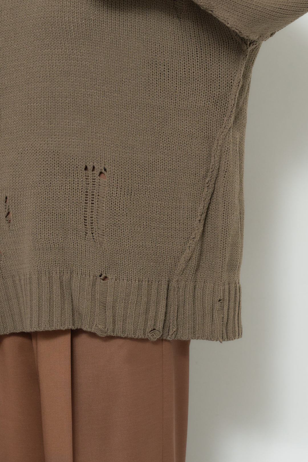 ダメージデザインニット