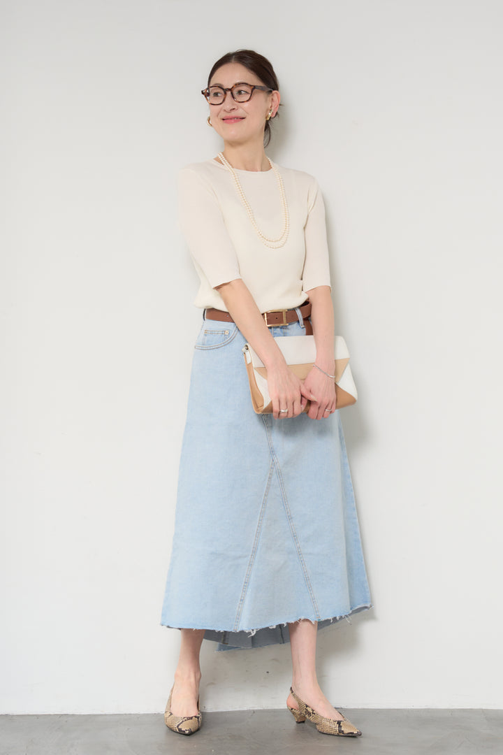 サラっと細リブニット