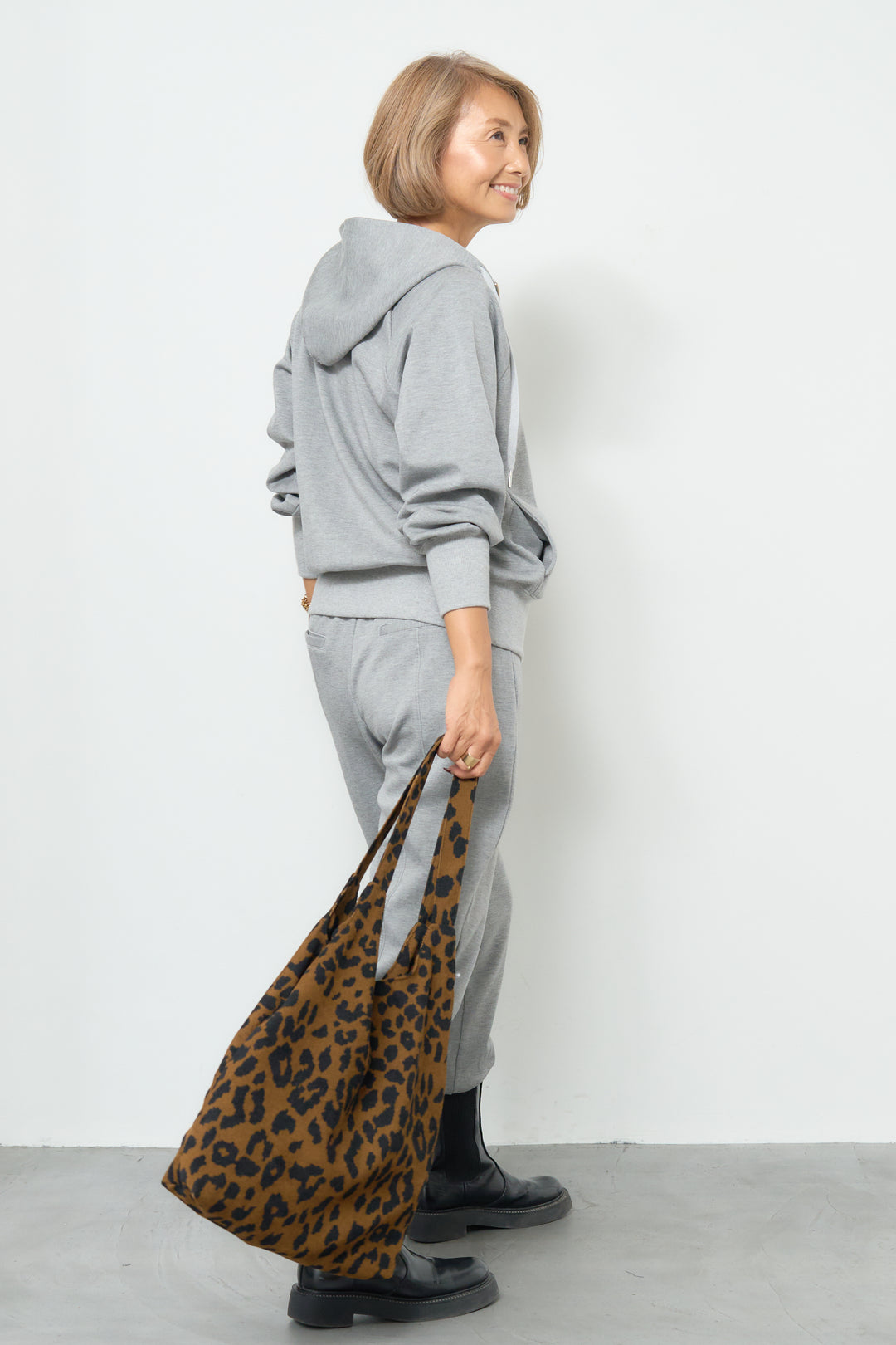 [SET]【REIKOコラボ】裏起毛スウェットパーカー+【REIKOコラボ】スウェット起毛ジョガーパンツ(2set)