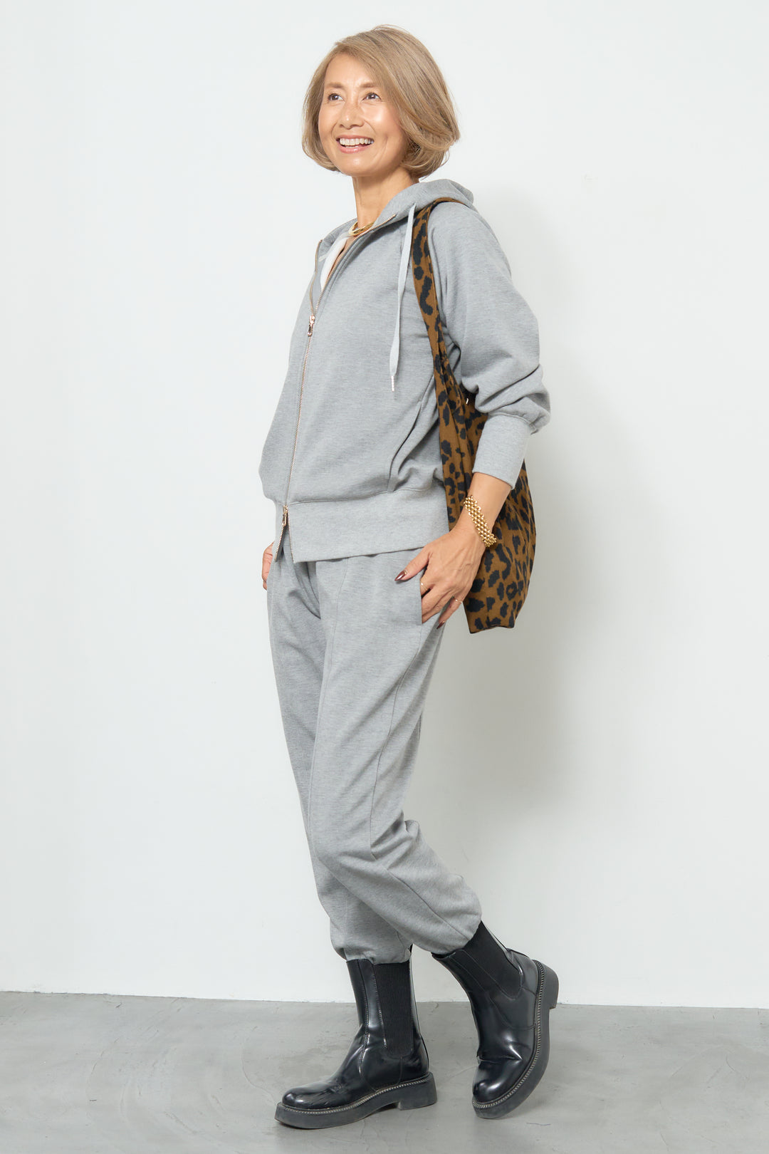 【REIKOコラボ】裏起毛スウェットパーカー