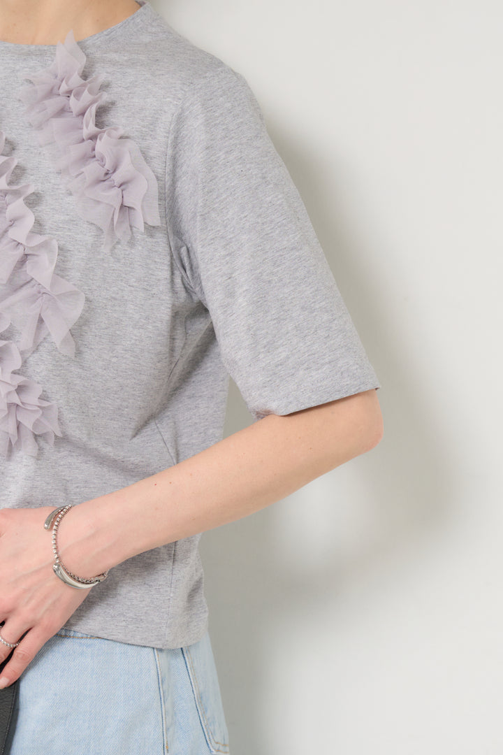 チュールフリルプルオーバー