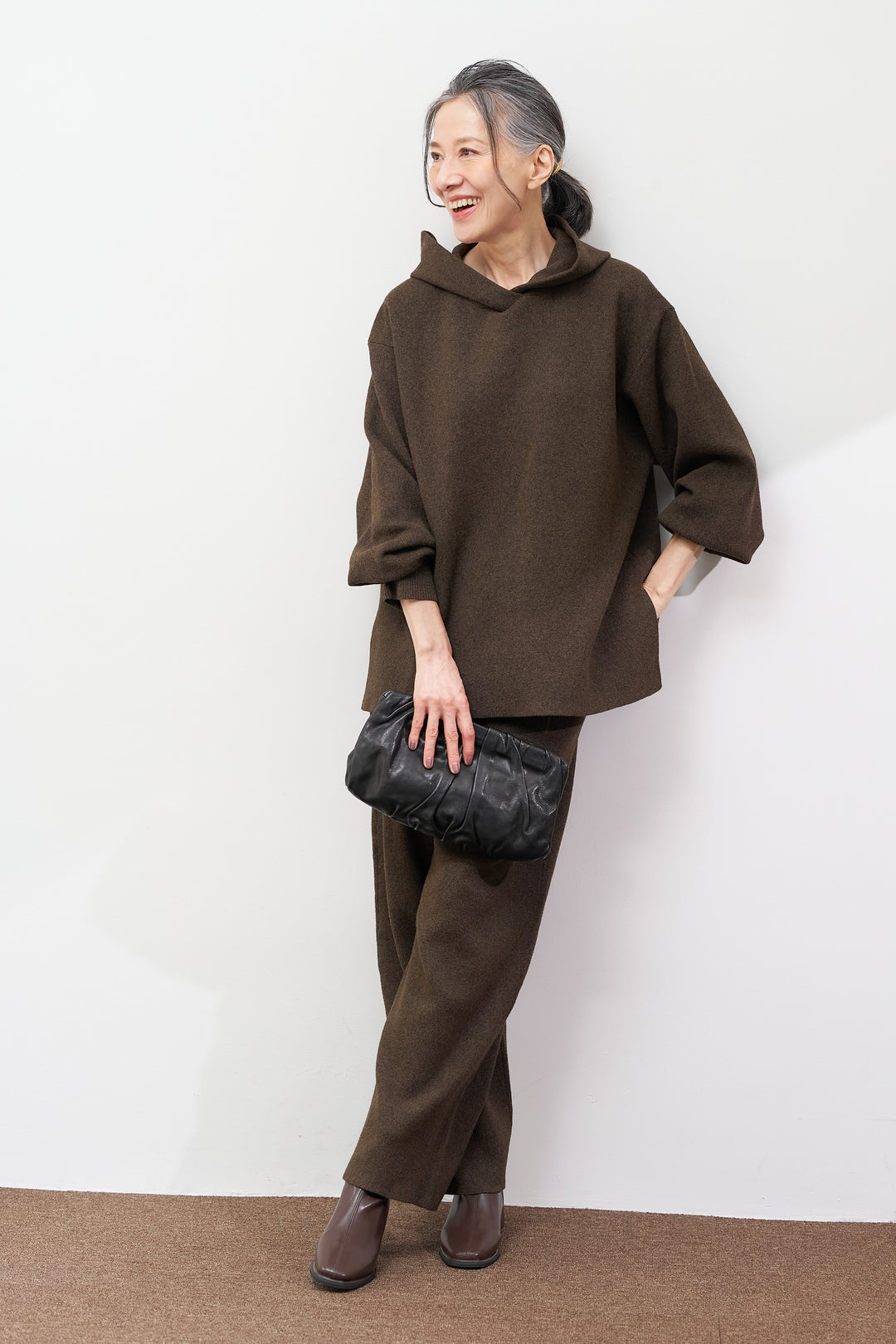 杢ニットテーパードパンツ