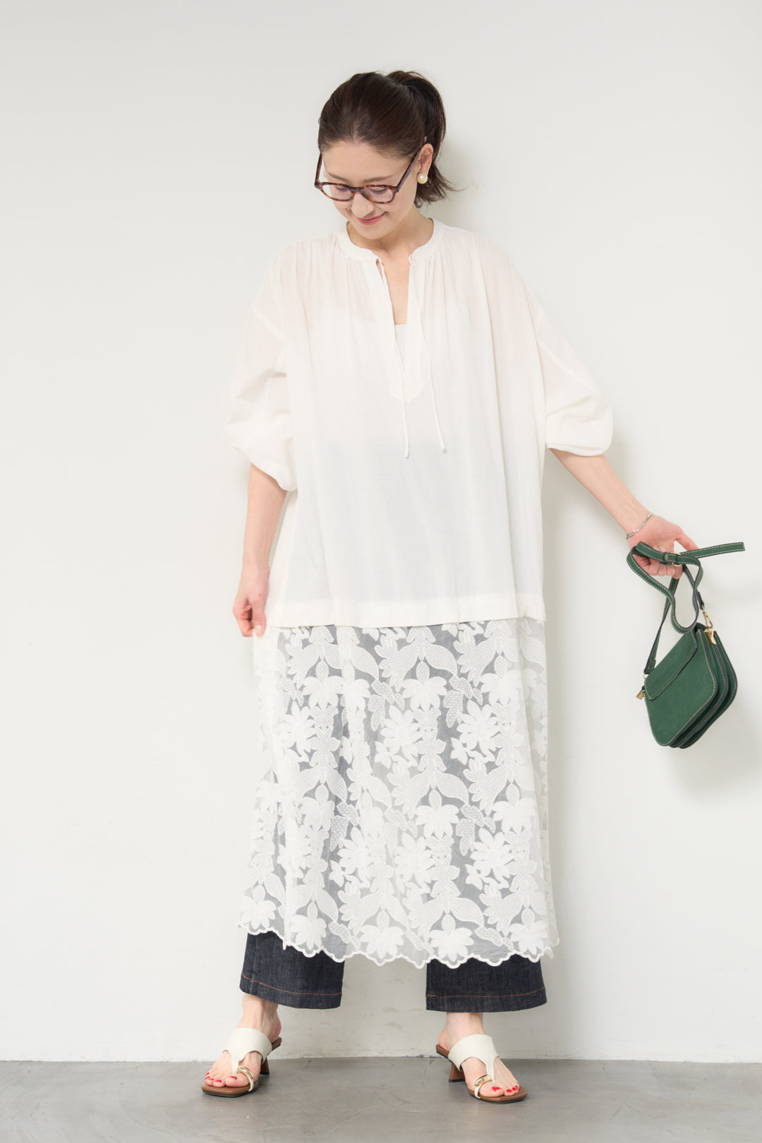 裾レースロング丈チュニック