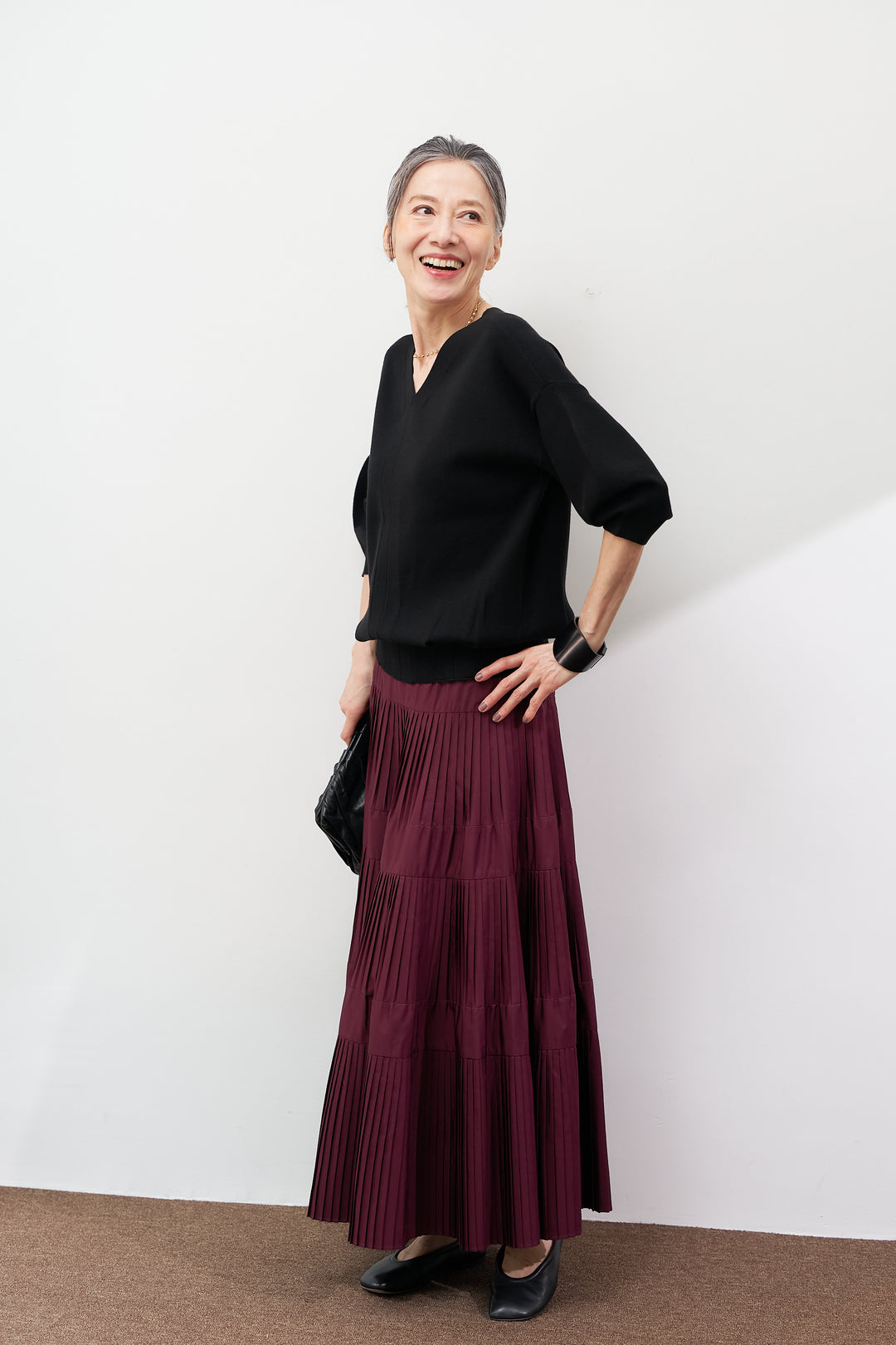 【防静電気】前後2WAYやわもちパフスリーブニット